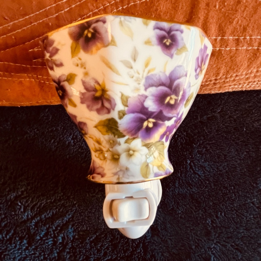 Vintage Floral Night Light with Purple Flowers By Formalities